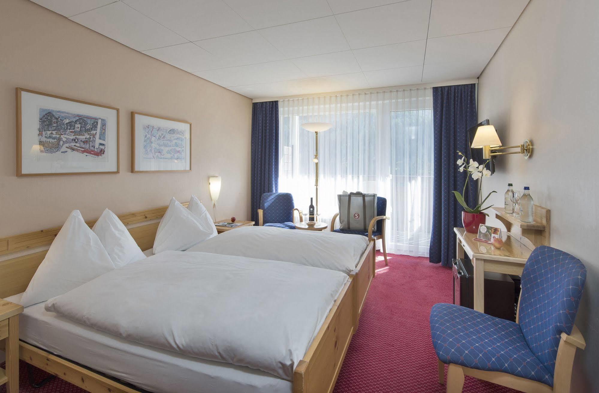 Sunstar 4*